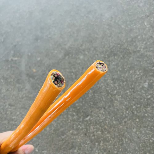 IMG_1703.jpg IMG_1703.jpg