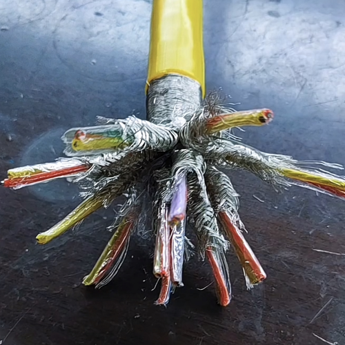 �����������ǲ���Z6���й�������ҳ����